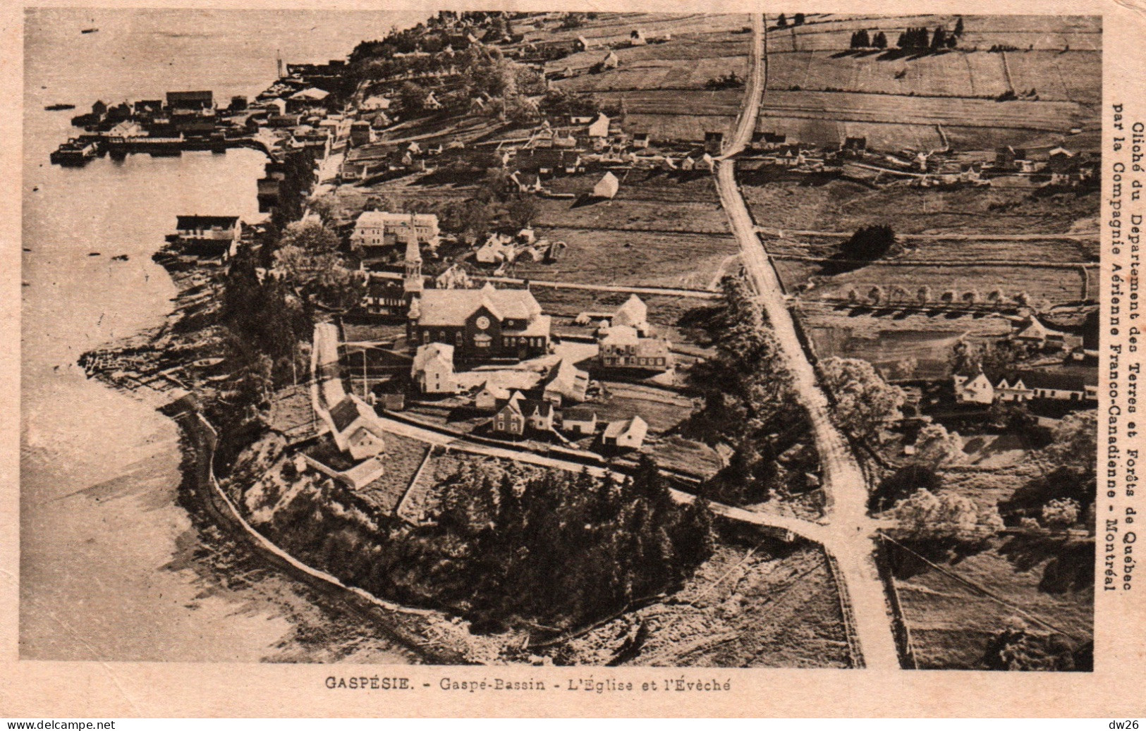 Canada - Quebec, Gaspésie - Gaspé-Bassin - L'Eglise Et L'Evêché - Carte Non Circulée - Gaspé