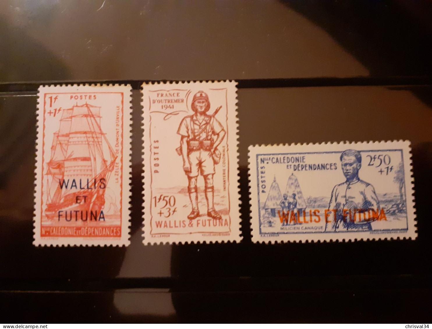 TIMBRES   WALLIS-ET-FUTUNA  DEFENCE DE L'EMPIRE  N  87  A  89    COTE 12,00  EUROS   NEUFS  SANS  CHARNIERES - Unused Stamps