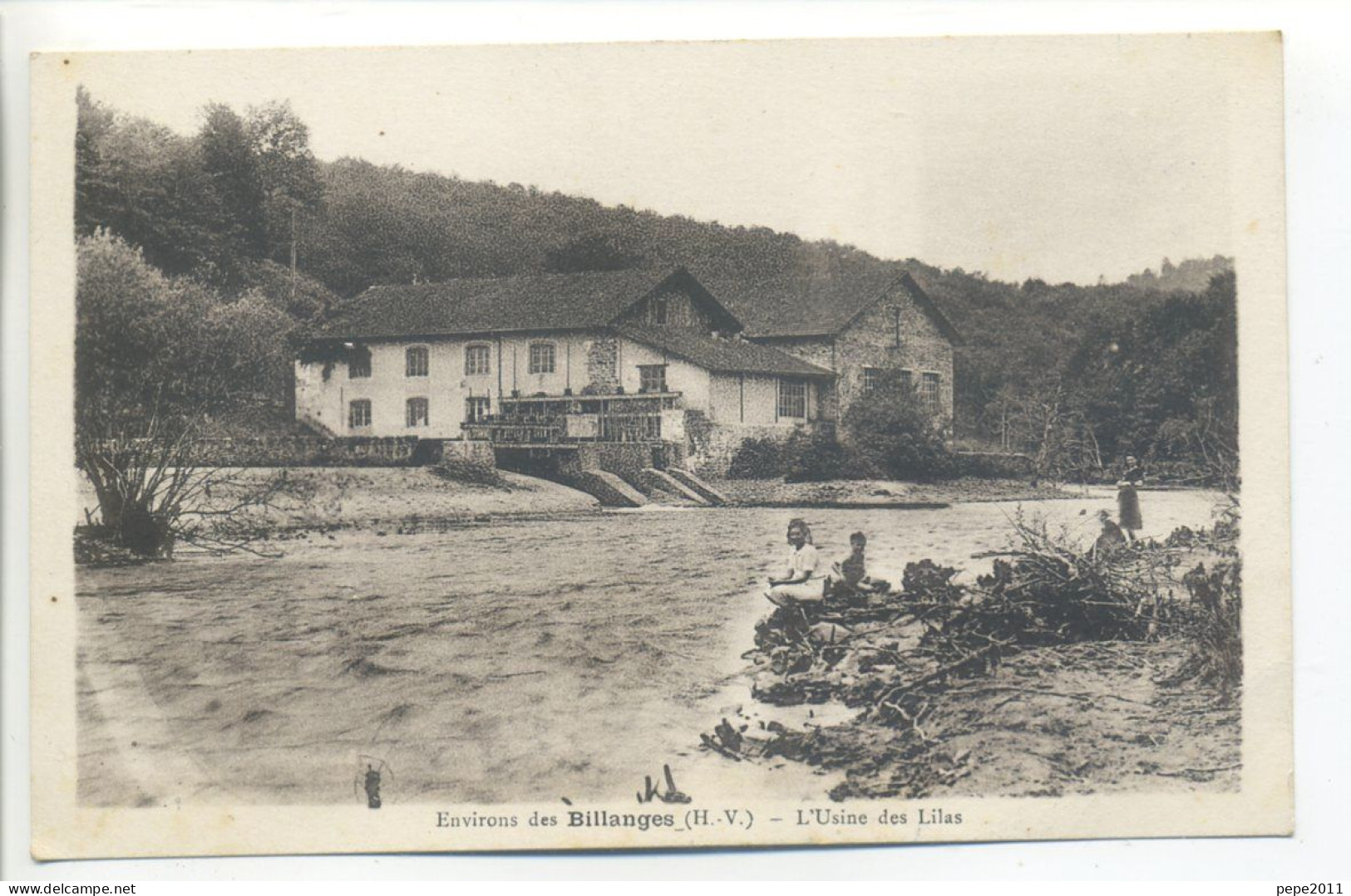 CPA 87 Haute-Vienne Les BILLANGES Proche Ambazac - Usine Des Lilas - Animation (Pêcheurs?) - Vue Peu Commune - Ambazac