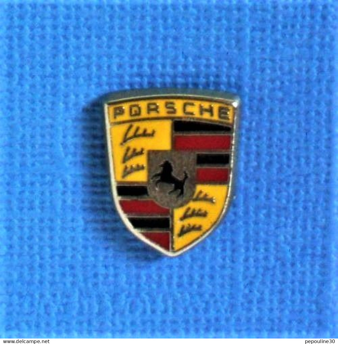 1 PIN'S //  ** LOGO / BLASON / PORSCHE ** - Porsche