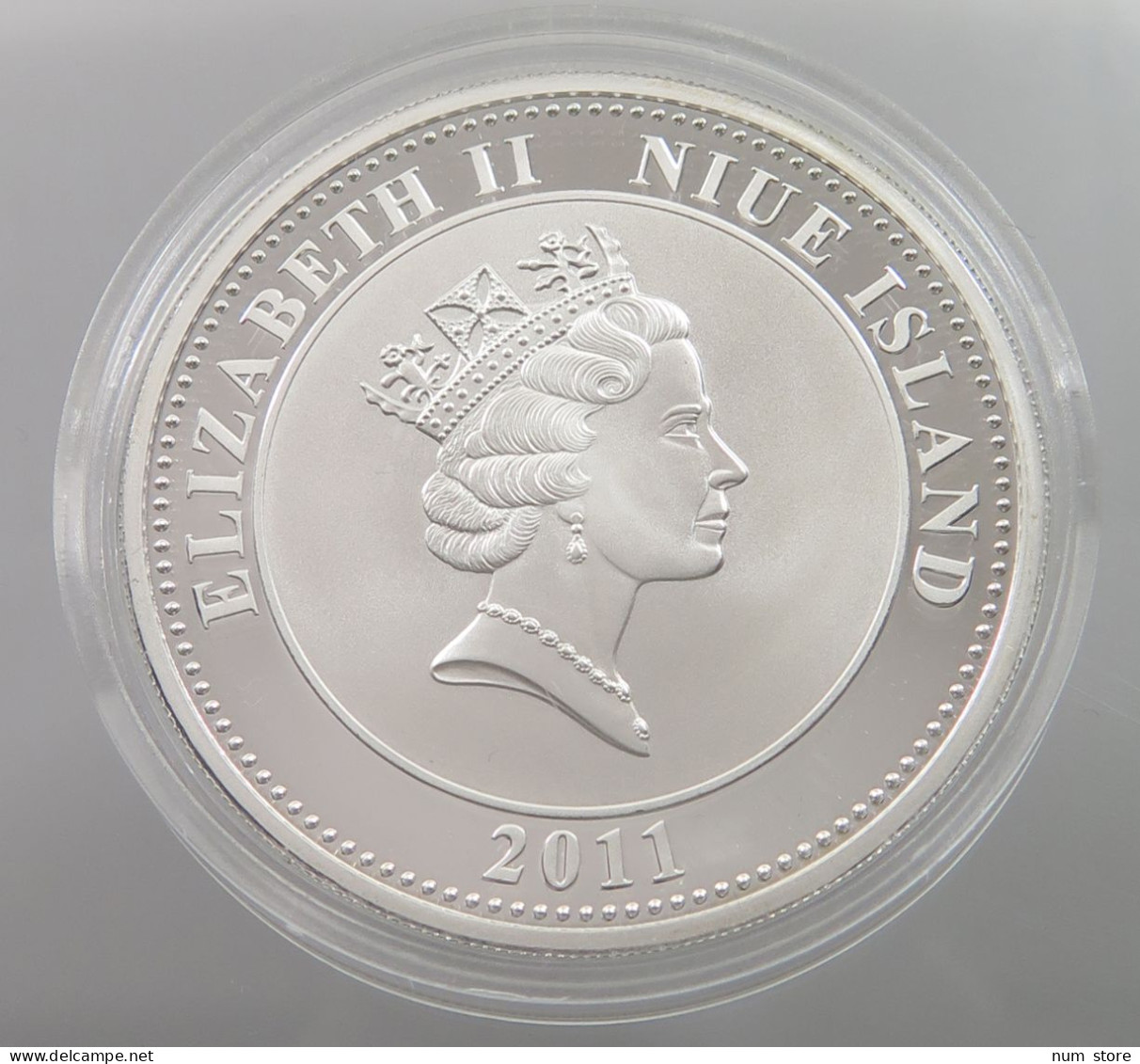 NIUE DOLLAR 2011  #alb048 0017 - Niue