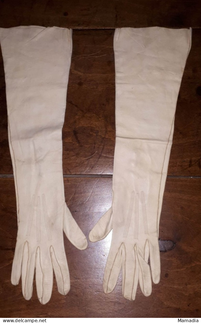 GANTS ANCIENS CUIR LONGS MANCHETTES FEMME TAILLE 7 - 1900-1940