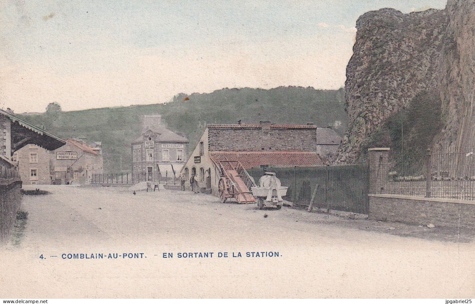 Comblain Au Pont En Sortant De La Station - Comblain-au-Pont