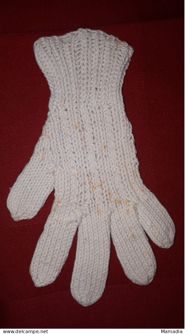 GANTS ANCIENS ENFANTS UNISEXES 1 à 3 ANS COTON FANTAISIE - 1900-1940