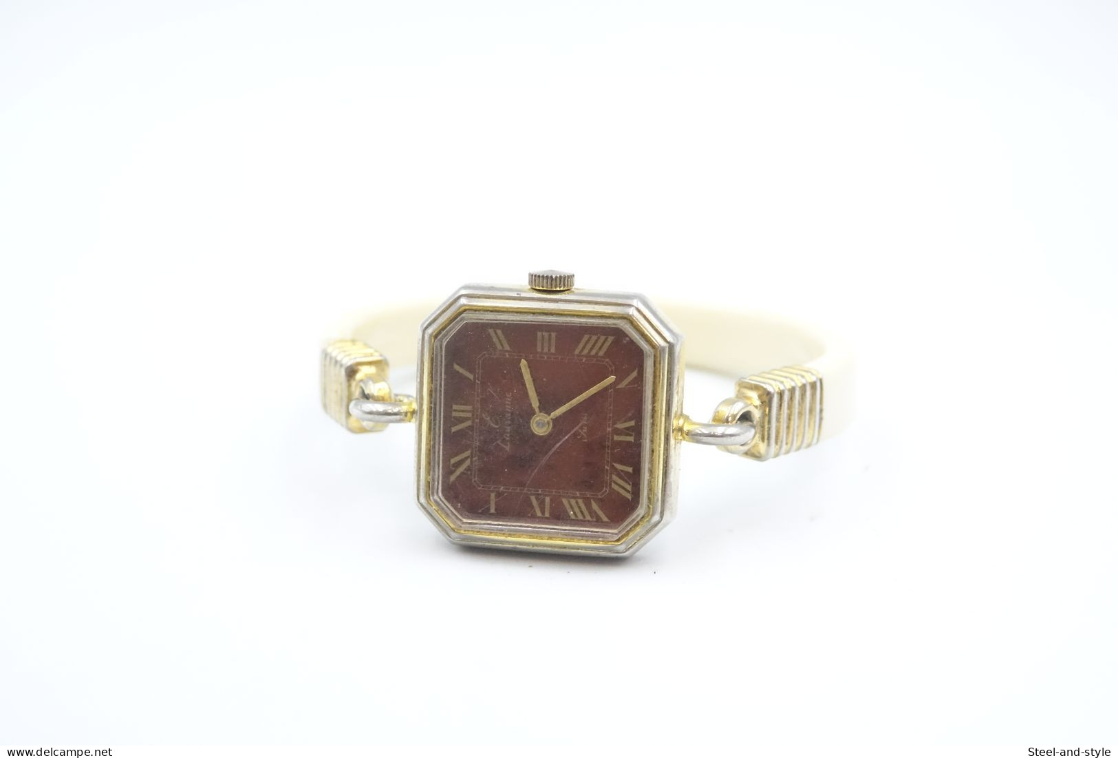 Watches : LAUSANNE SWISS  HAND WIND TANK - Original  - Running - Excelent Condition - Moderne Uhren