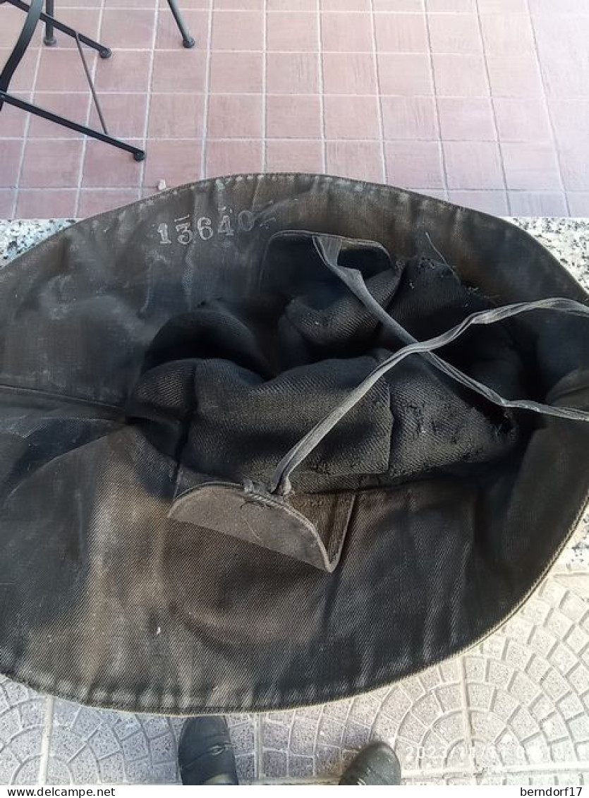 MARINA MILITARE - CAPPELLO ANTIPIOGGIA DA SOMMERGIBILISTA - SERVIZI IN COPERTA - Hoeden