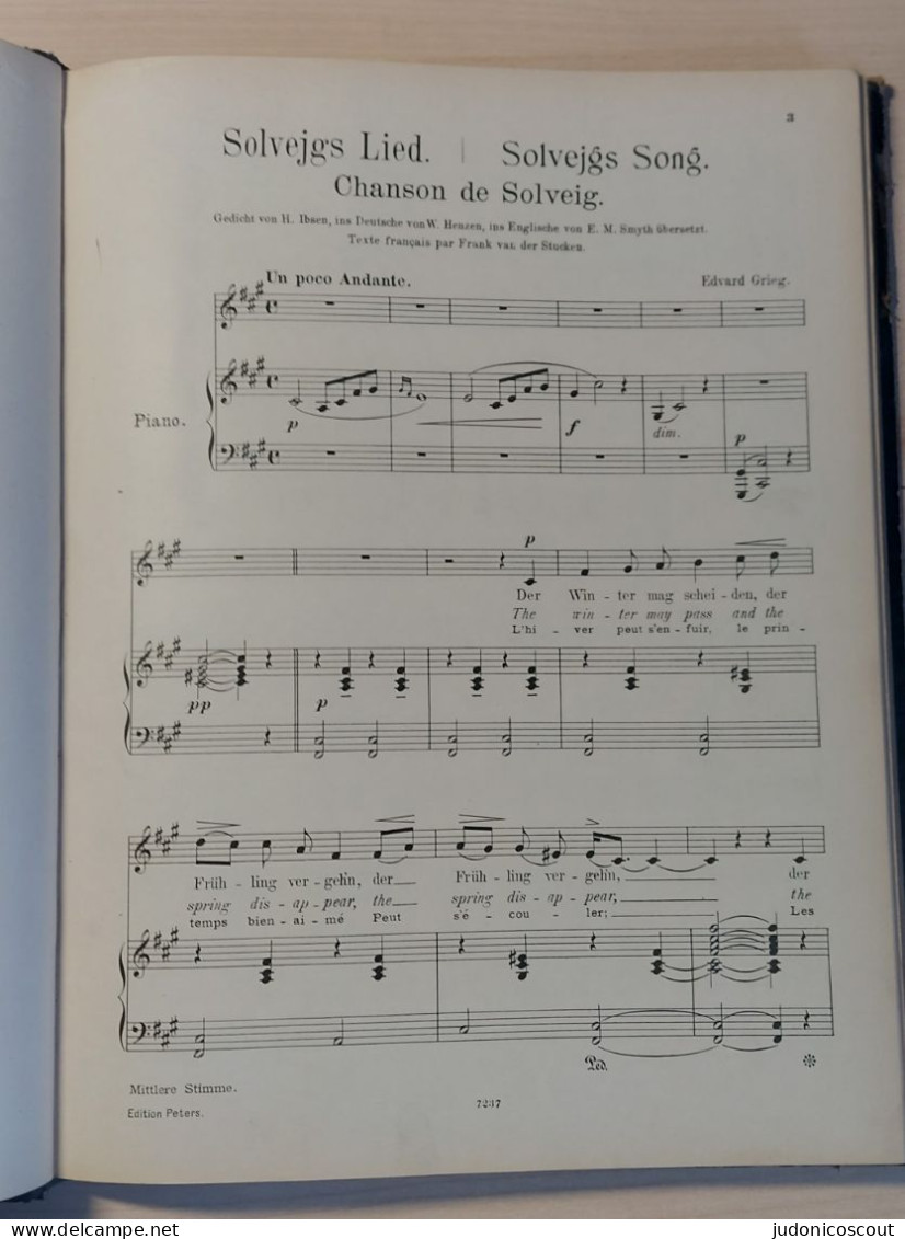 Recueil De Partitions Pour Une Voix Et Piano / Edvard Grieg / Johannes Brahms - Canto (solo)