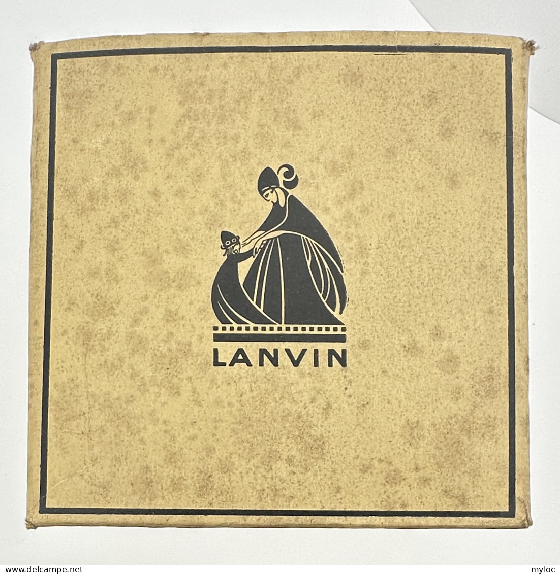 Ancien Poudrier LANVIN Et Sa Boite D'Origine. - Prodotti Di Bellezza