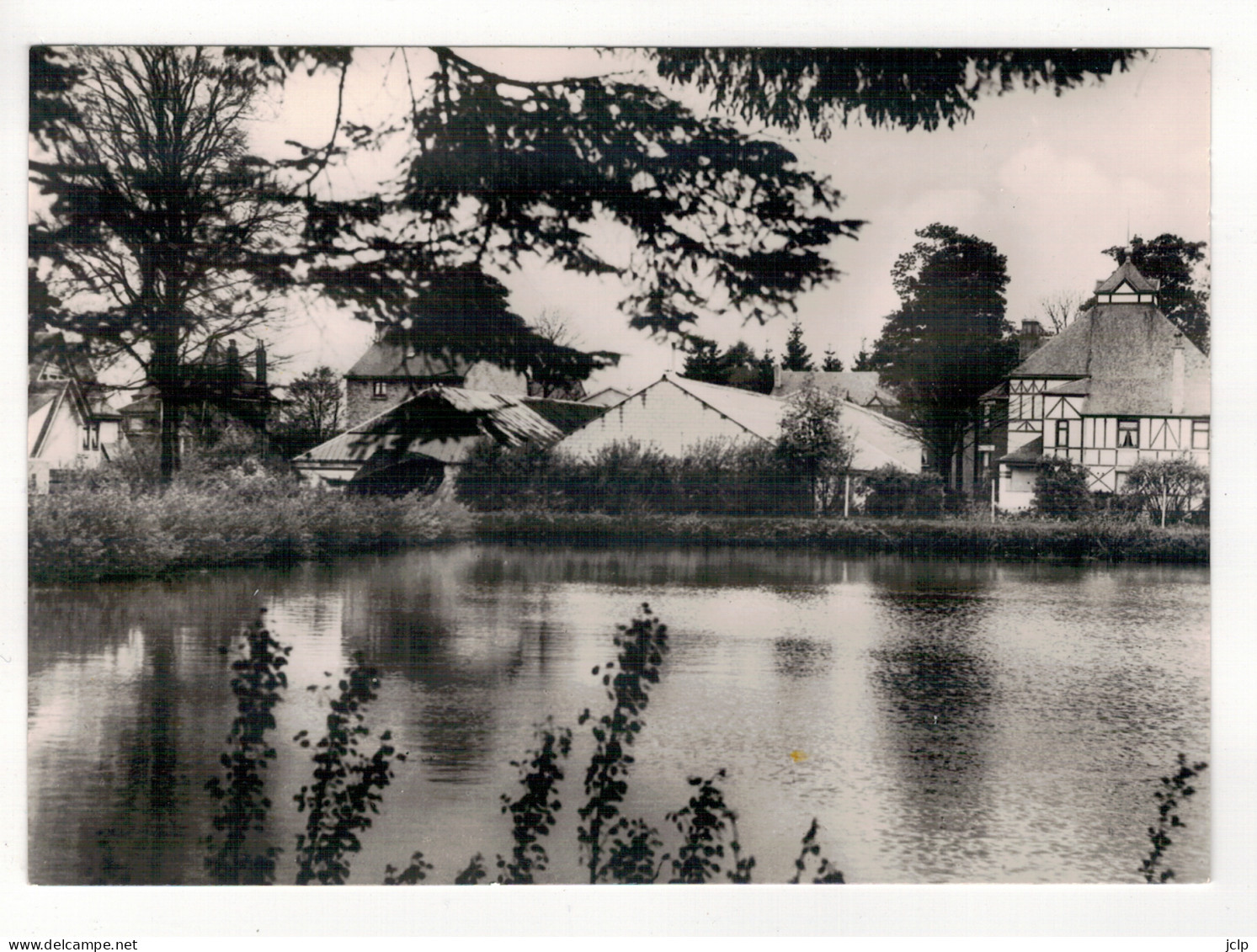 LIBRAMONT - L'Etang. - Libramont-Chevigny