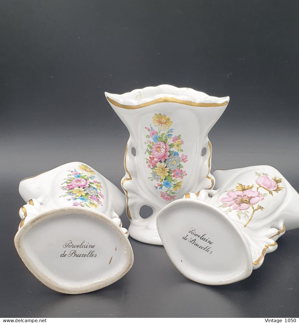 Vieux Bruxelles 3x Vases Miniatures Porcelaine De Bruxelles  1930 Eglantines #220422 - Andere & Zonder Classificatie