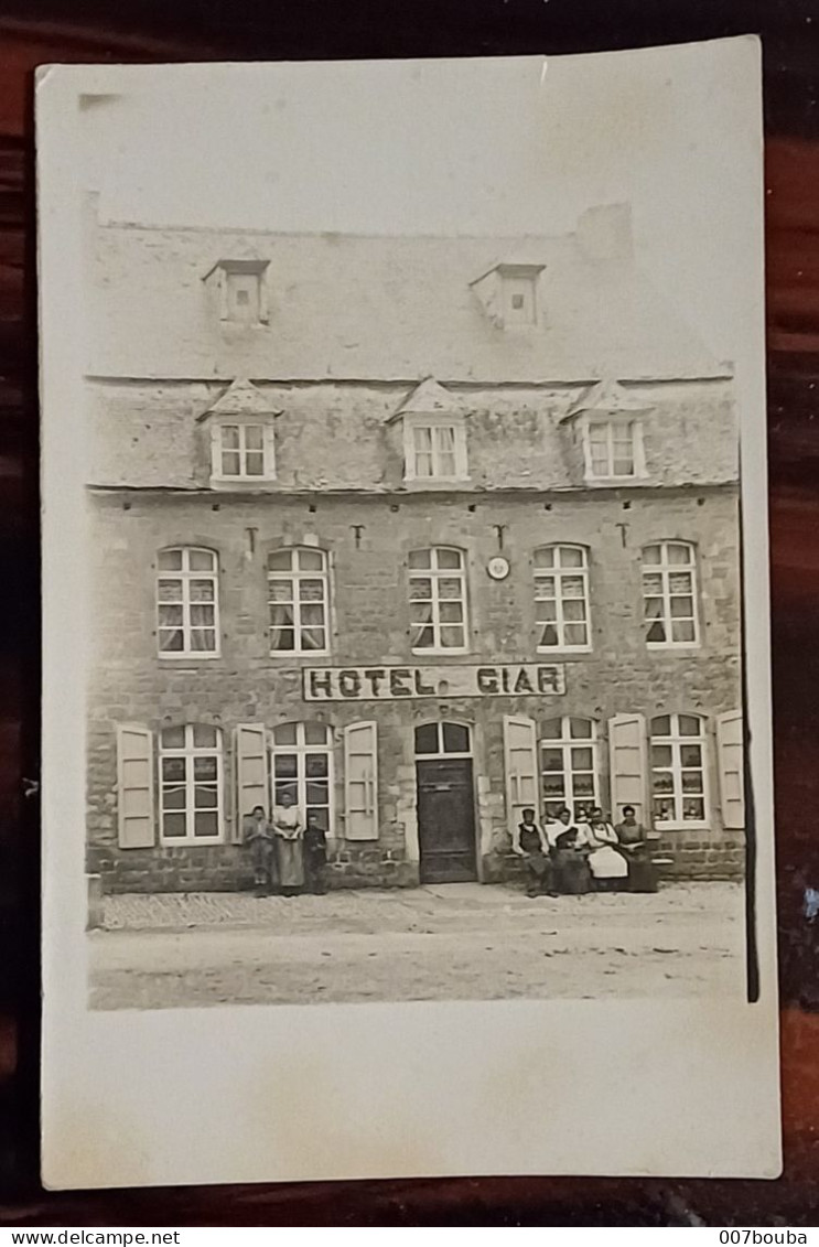 CERFONTAINE/ CARTE PHOTO HOTEL GIAR / ANIMÉE ( PERSONNEL DE L'ÉTABLISSEMENT) - Cerfontaine