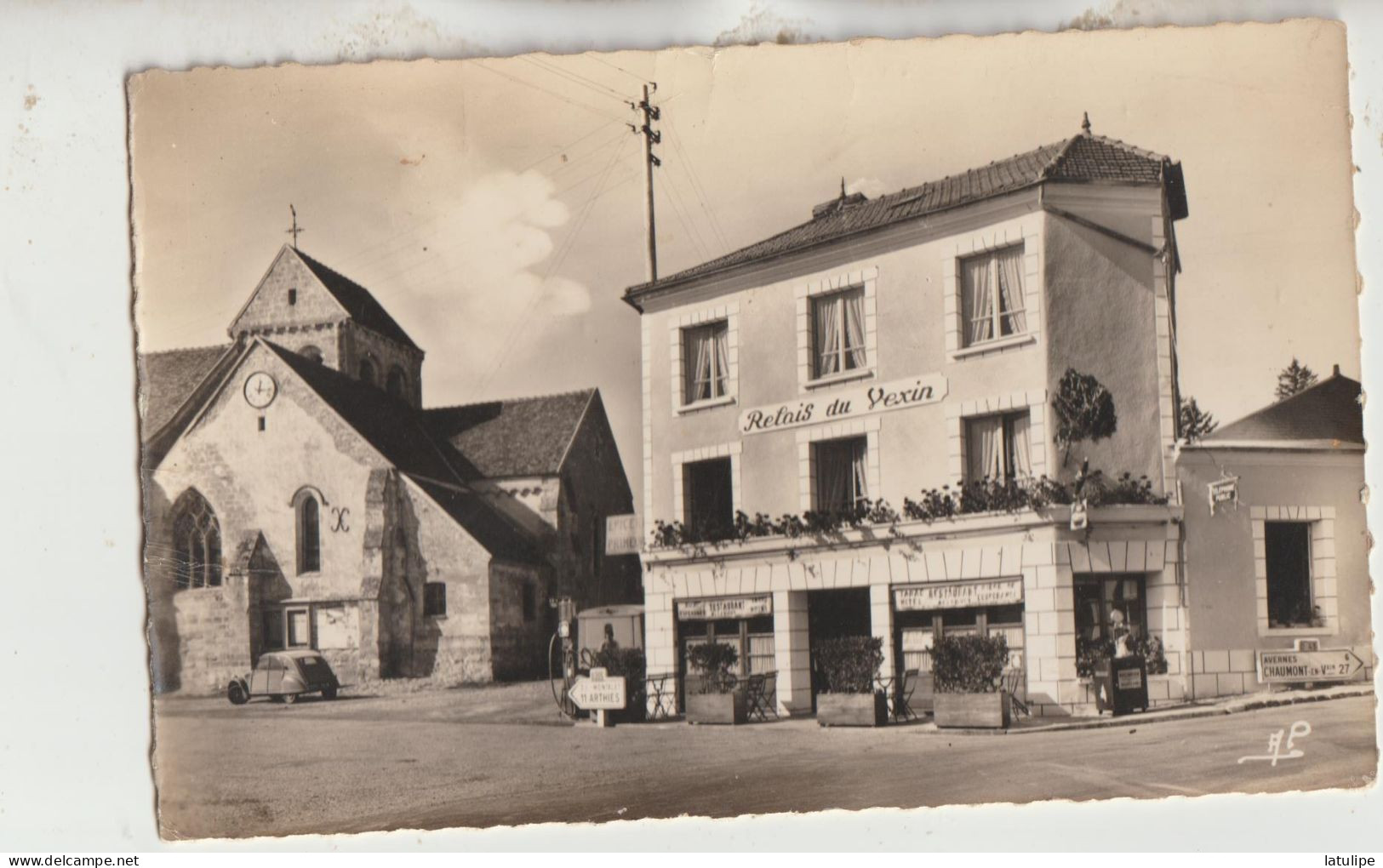 Seraincourt  95 Environs De Meulan  Carte Glacée Non Timbrée Circulée  L'Eglise Xe Et XIe Siecle Et Le Relais Du Vexin - Seraincourt