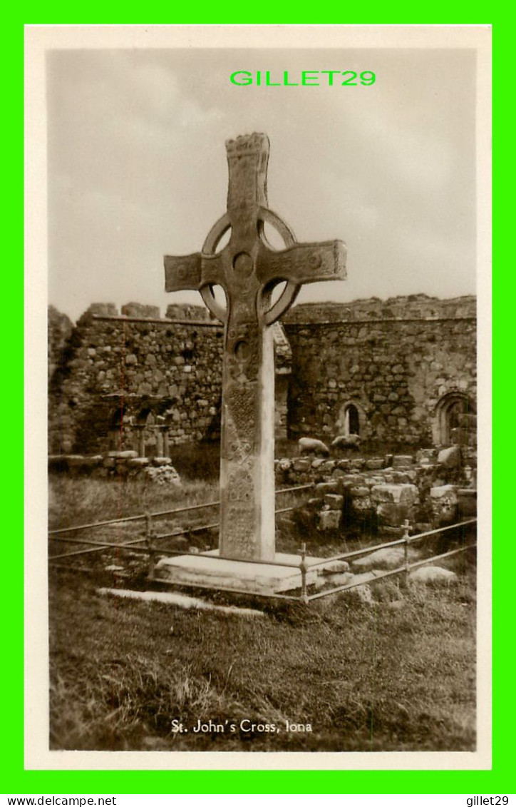 IONA, SCOTLAND - ST JOHN'S CROSS - REAL PHOTOGRAPH - - Argyllshire