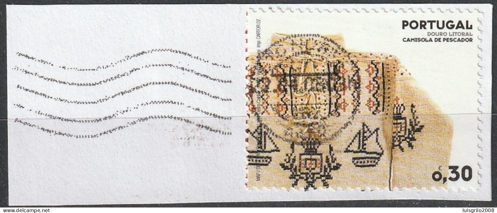 Portugal, 2007 - Trajes Regionais, €0,30 -|- Postmark - C. Norte // Mundifil - 3504 . Fragment - Usado