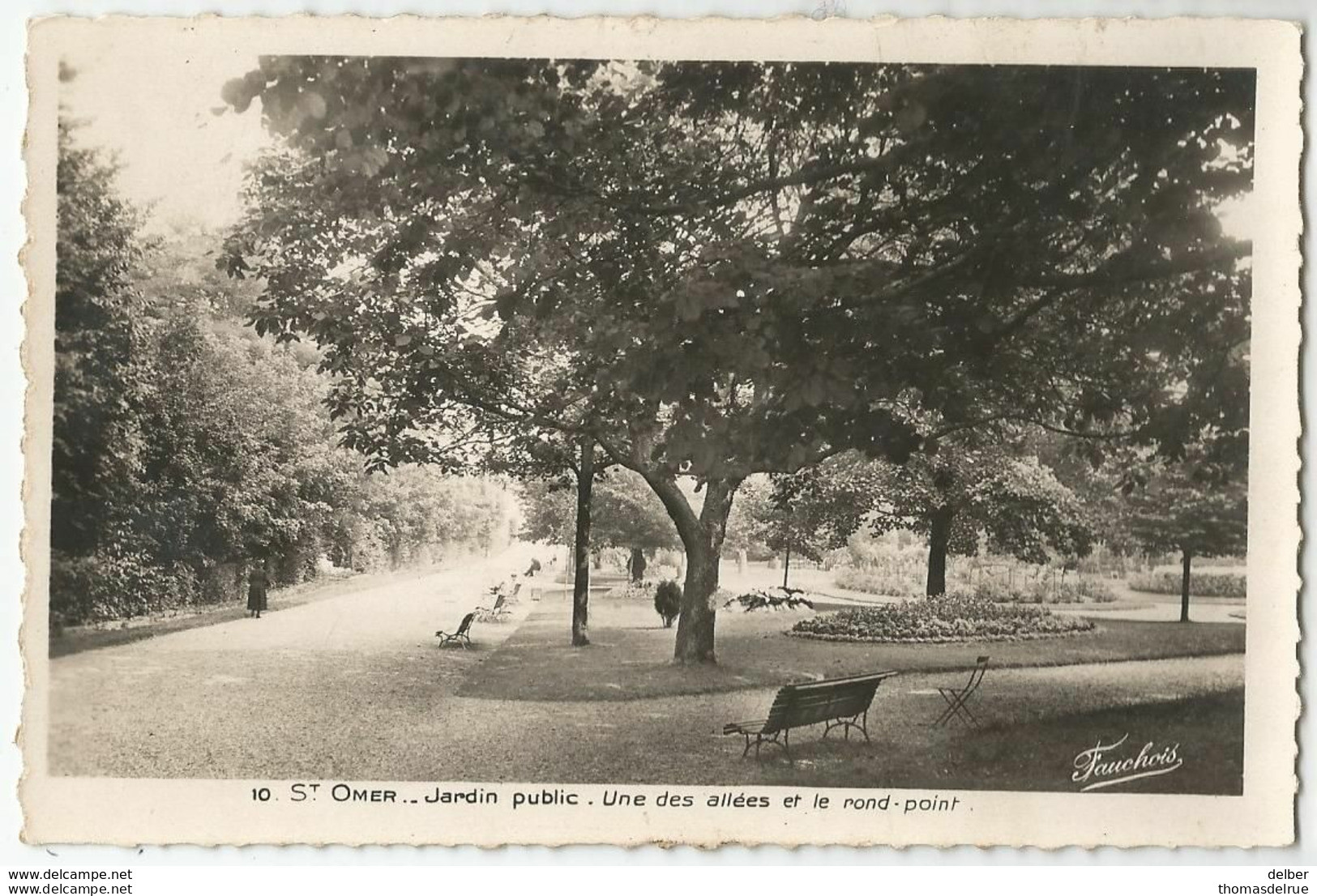 9Dp-389: 10 St. OMER .Jardin Public . Une Des Allées Et Le Rond-point : " Fauchois" - Leopoldsburg