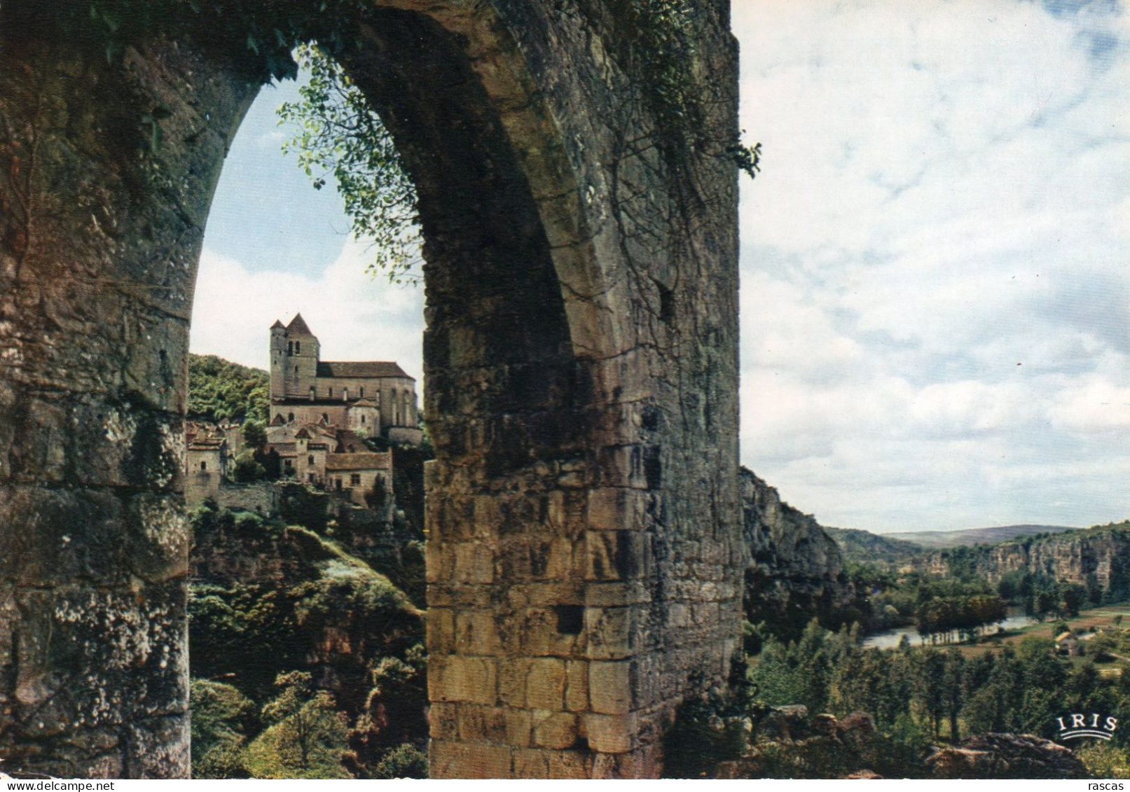 CPM - N - LOT - SAINT CIRQ LAPOPIE - PREMIER VILLAGE DE FRANCE DEPUIS LA PORTE DE PELISSARIA - Saint-Cirq-Lapopie