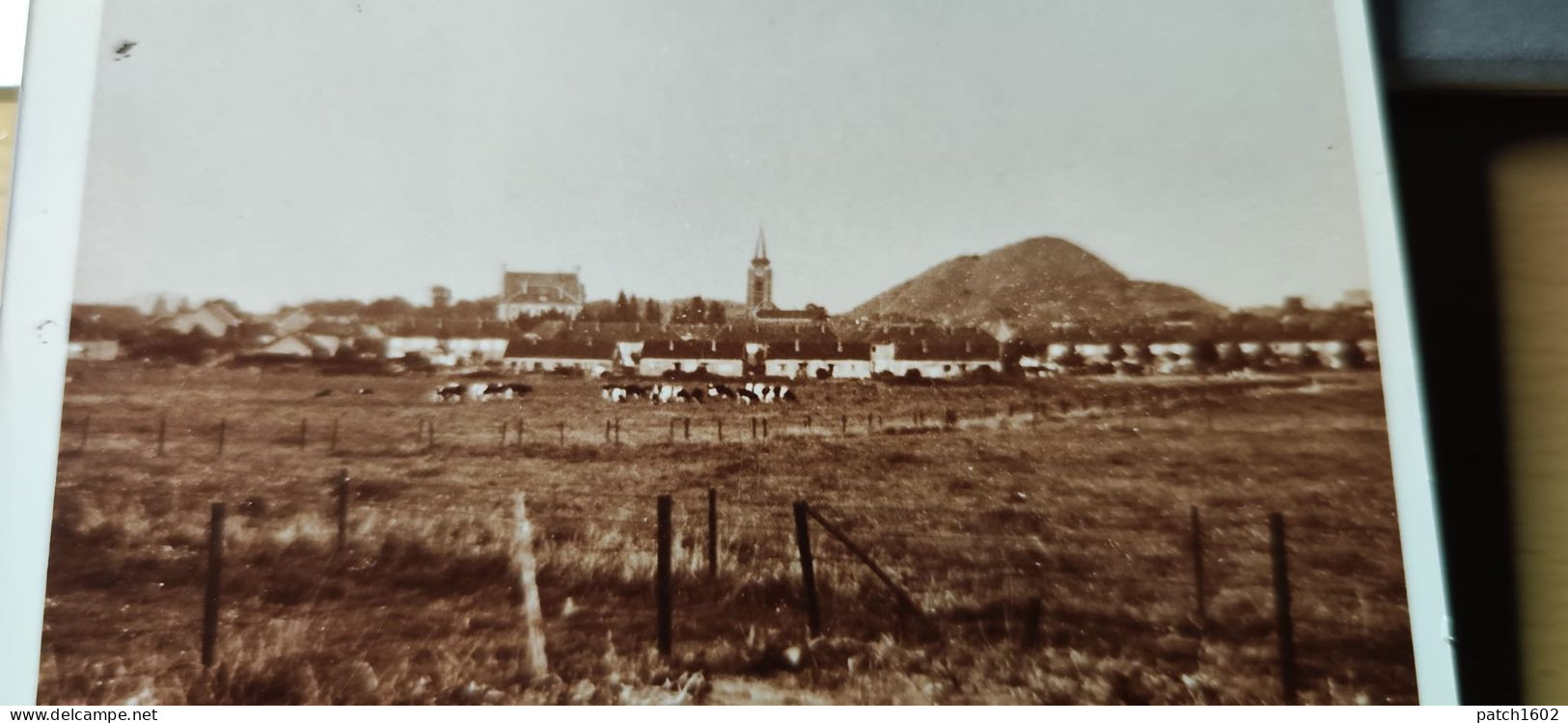 HORNU PHOTO NOIR ET BLANC EGLISE ET TERRILS   PHOTO 13/13 CM - Boussu