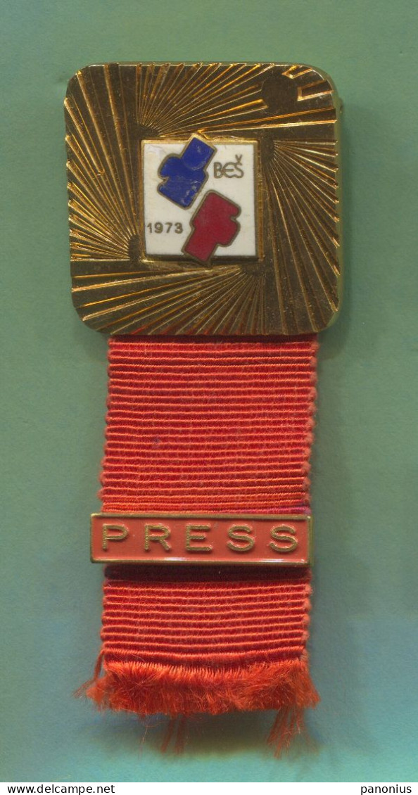 OLD BOX BOXING EUROPEAN CHAMPIONSHIP 1973. BELGRADE YUGOSLAVIA PRESS PIN BADGE, ENAMEL - Boxen