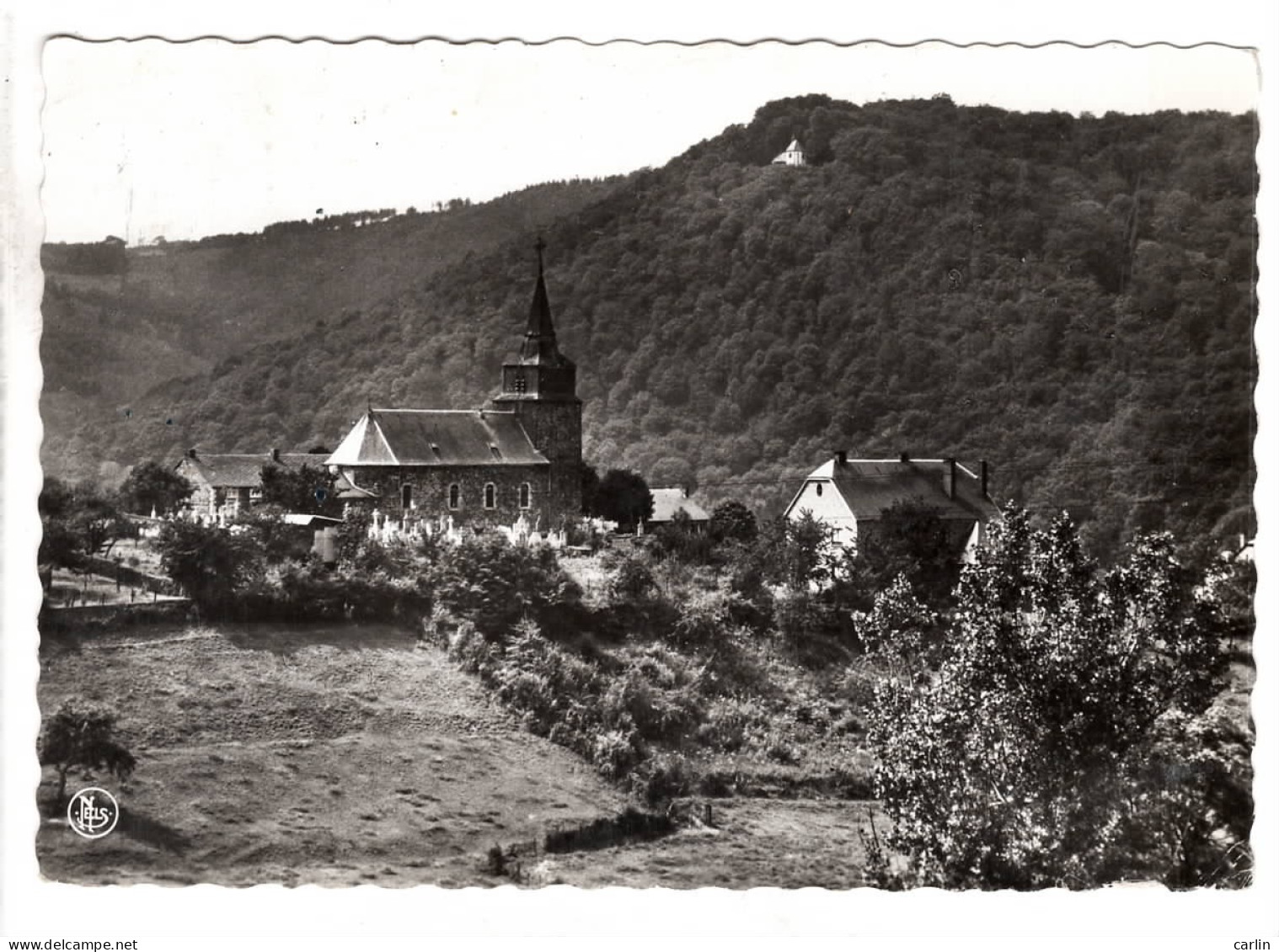 Marcourt Sur Ourthe L`Eglise Et La Montagne St Thibaut - Rendeux