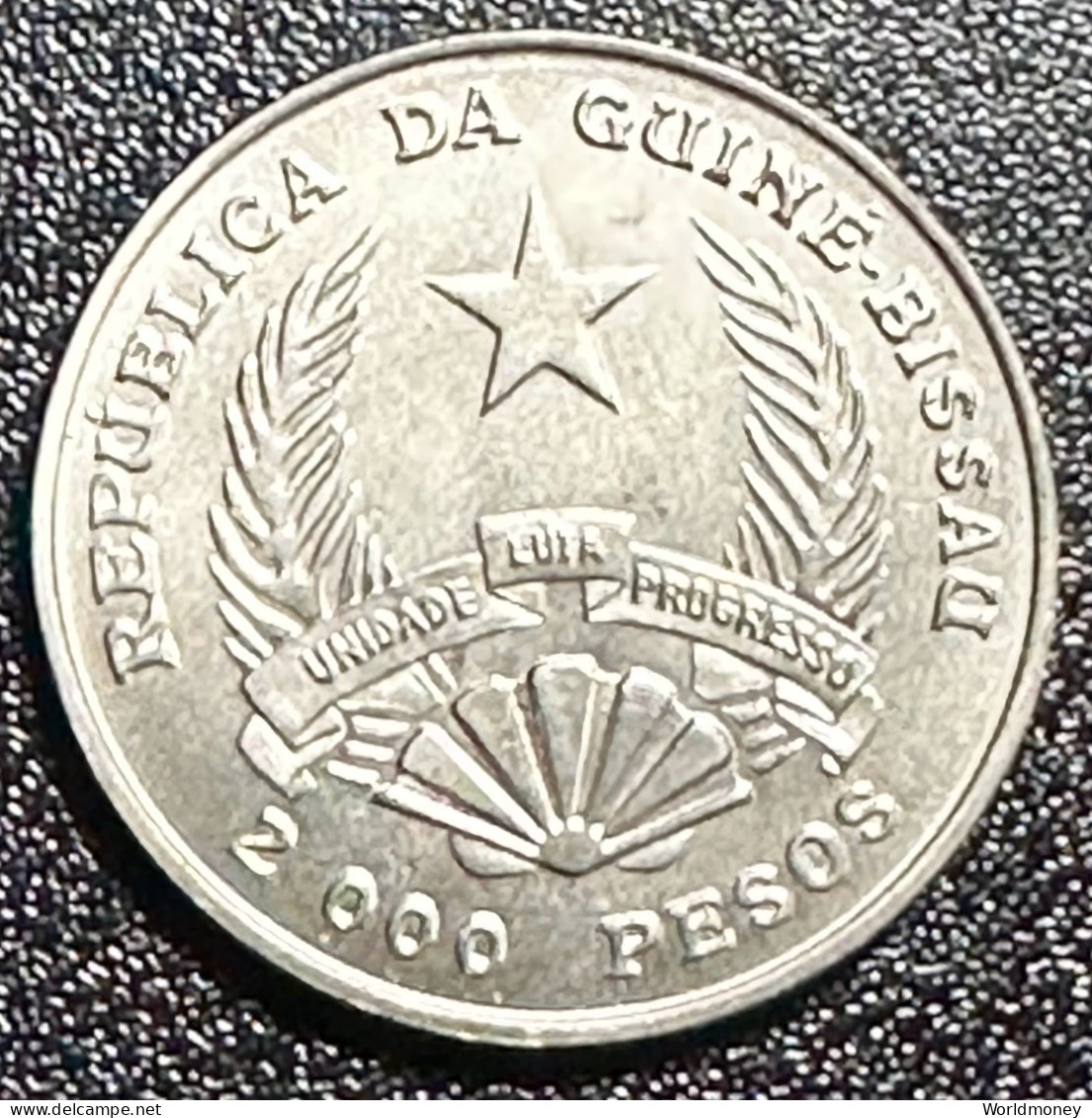 Guinea-Bissau 2000 Pesos 1995 "50th Anniversary Of FAO"  (UNC) - Guinea-Bissau