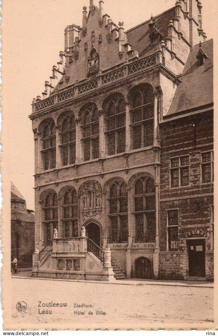 Zoutleeuw Stadhuis - Zoutleeuw