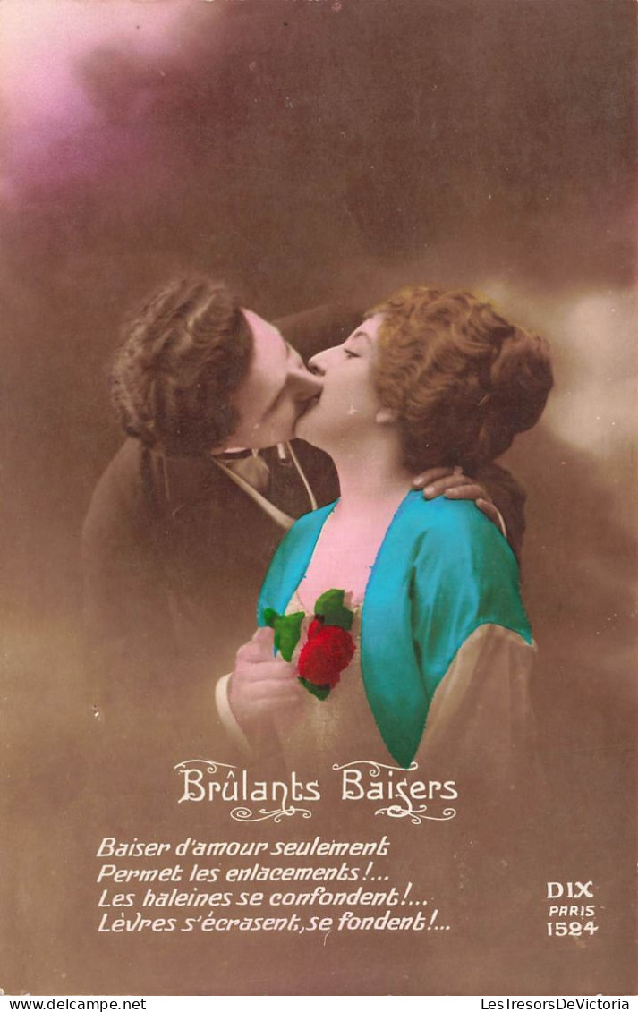 COUPLES - Brûlants Baisers - Colorisé - Carte Postale Ancienne - Koppels