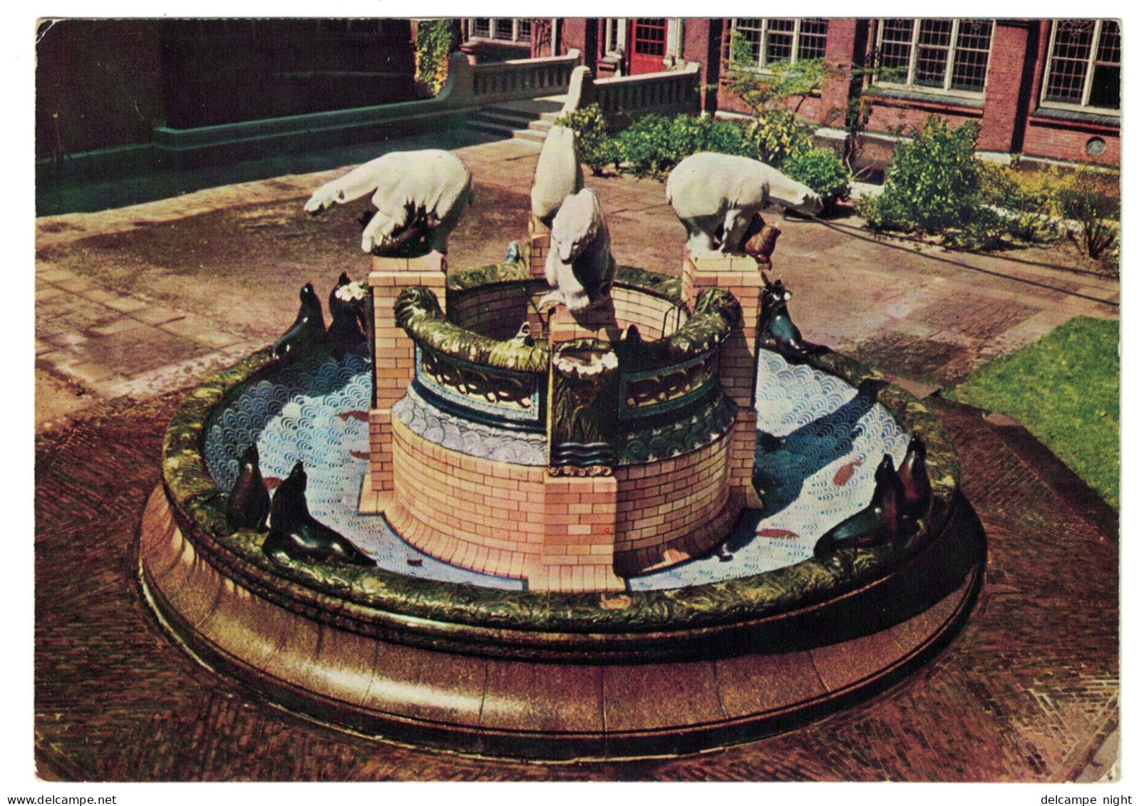 Le Palais De La Paix - Fontaine - Den Haag / Het Vredenspaleis - Fontein - 's-Gravenhage - Den Haag ('s-Gravenhage)