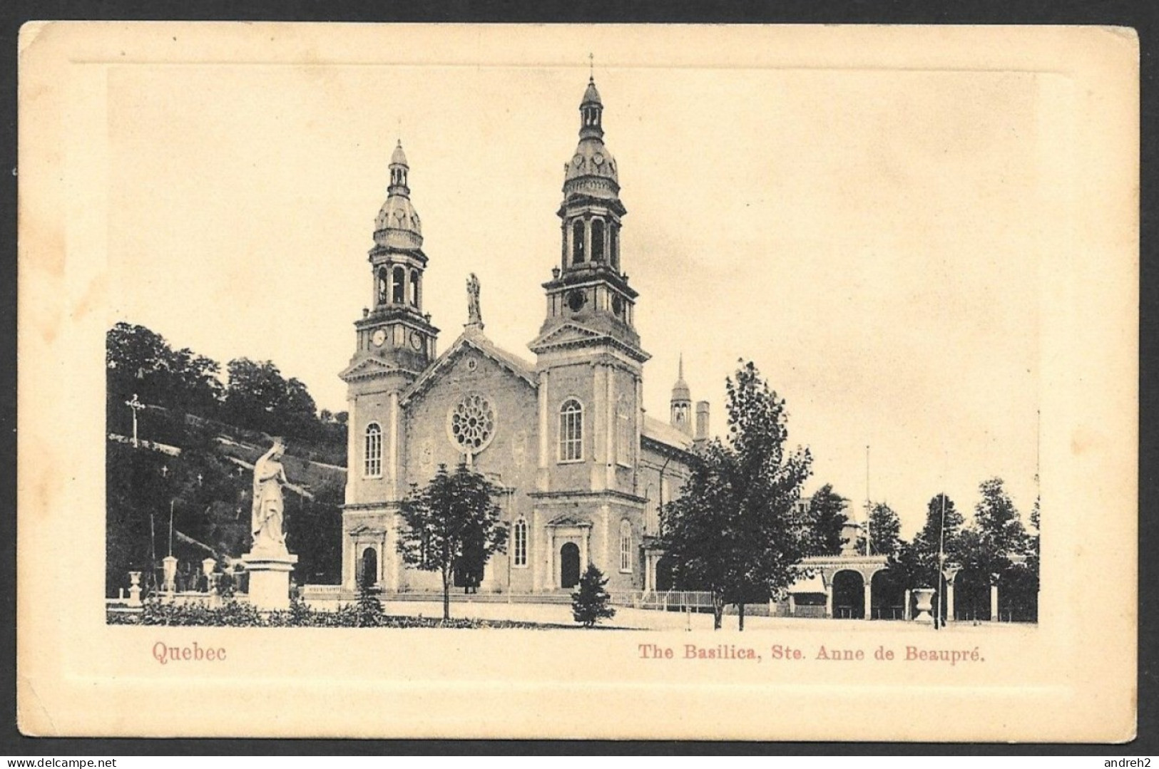 Ste Anne De Beaupré  Québec - C.P.A. La Basilique - The Basilica - Uncirculated  Non Circulée - By Montreal Import - Ste. Anne De Beaupré