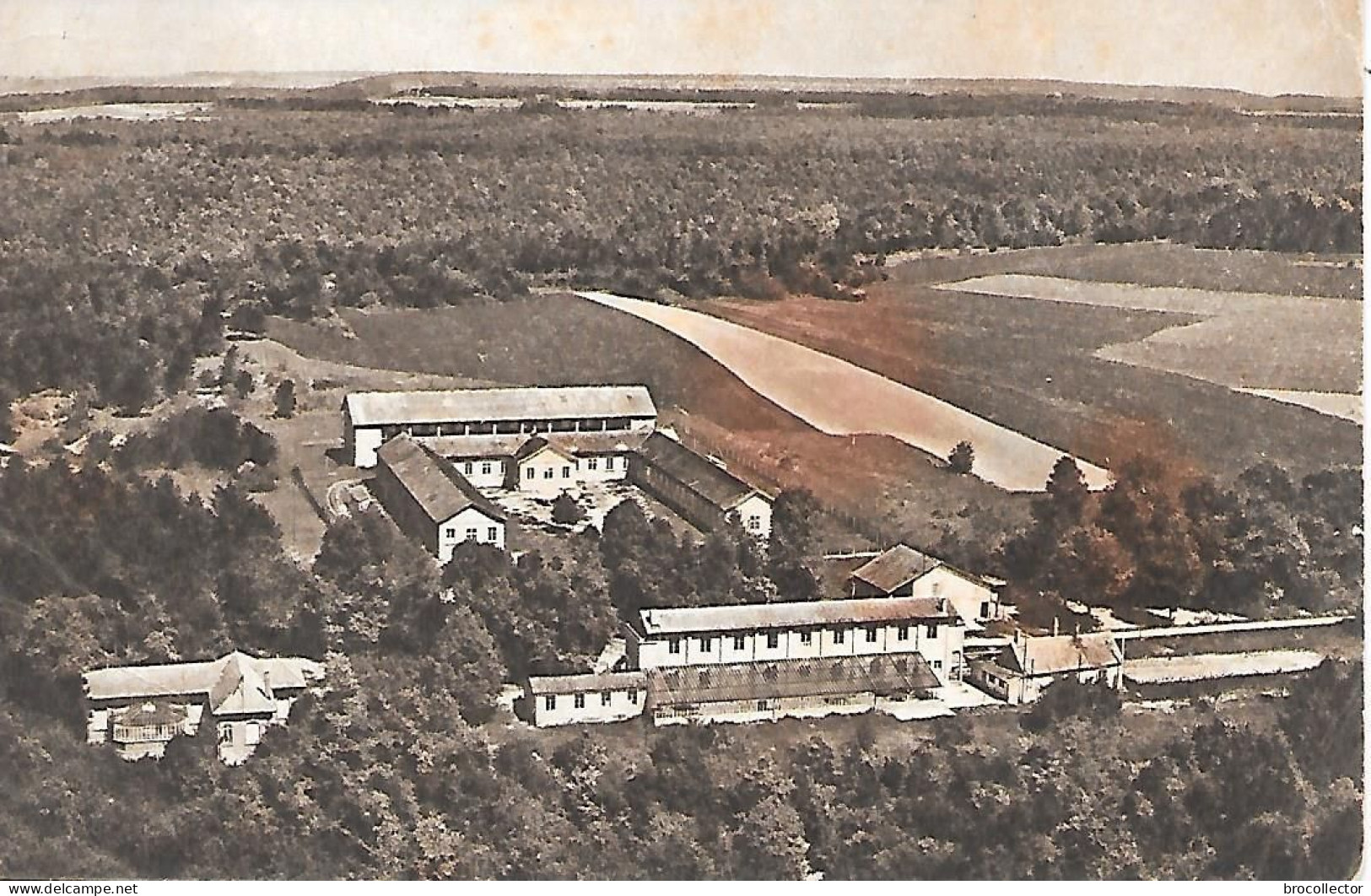 DOULAINCOURT ( 52 ) -  Vue Aérienne De La Colonie De Drancy - Doulaincourt