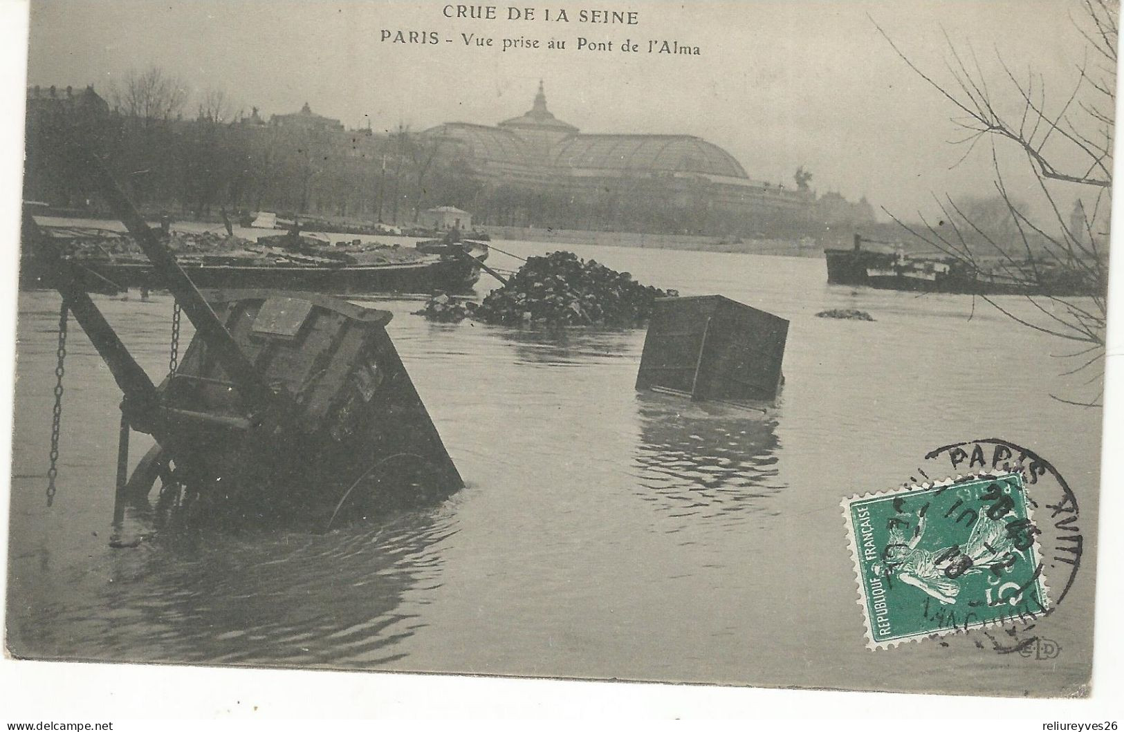 CPA, Th Inond, Crue De La Seine - Paris , Vue Prise Du Pont De L' Alma - Ed. 1910 - Inondations