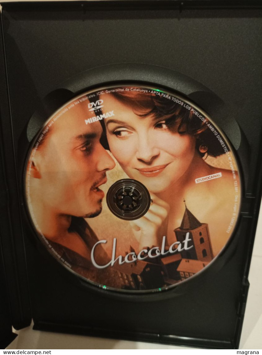 Película DVD. Chocolat. Juliette Binoche, Judi Dench, Alfred Molina, Lena Olin Y Johnny Depp. 2012 - Romantic