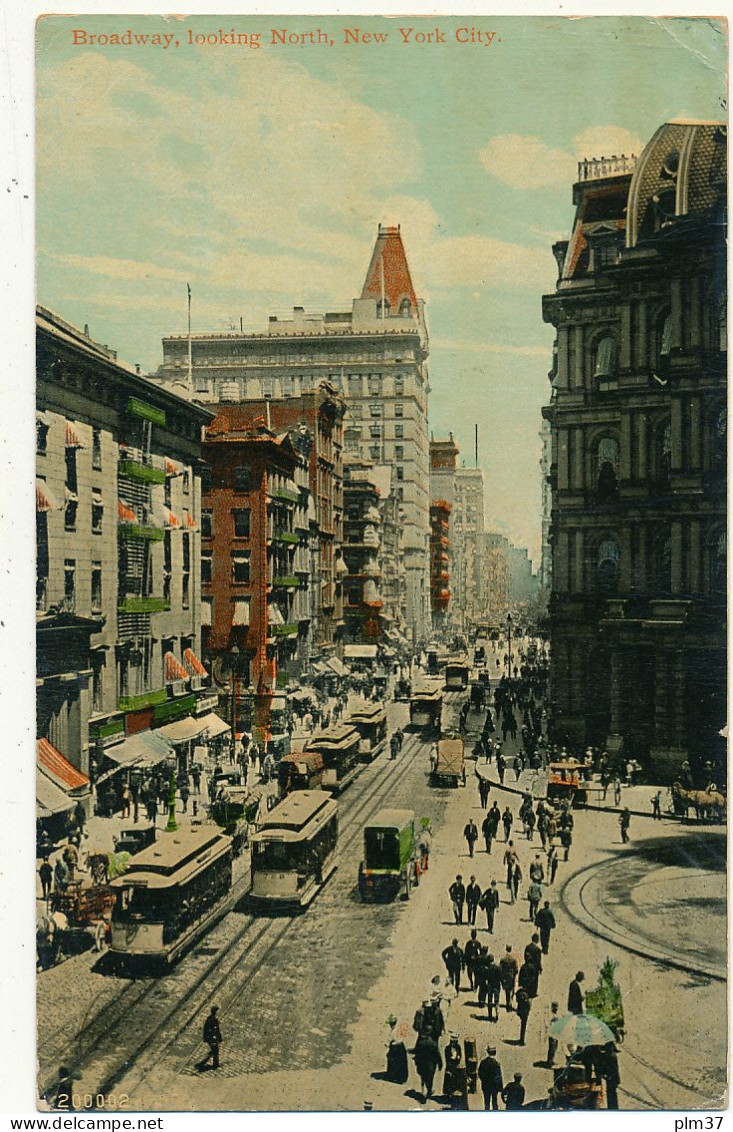 NEW YORK , NY - Broadway Looking North - Broadway