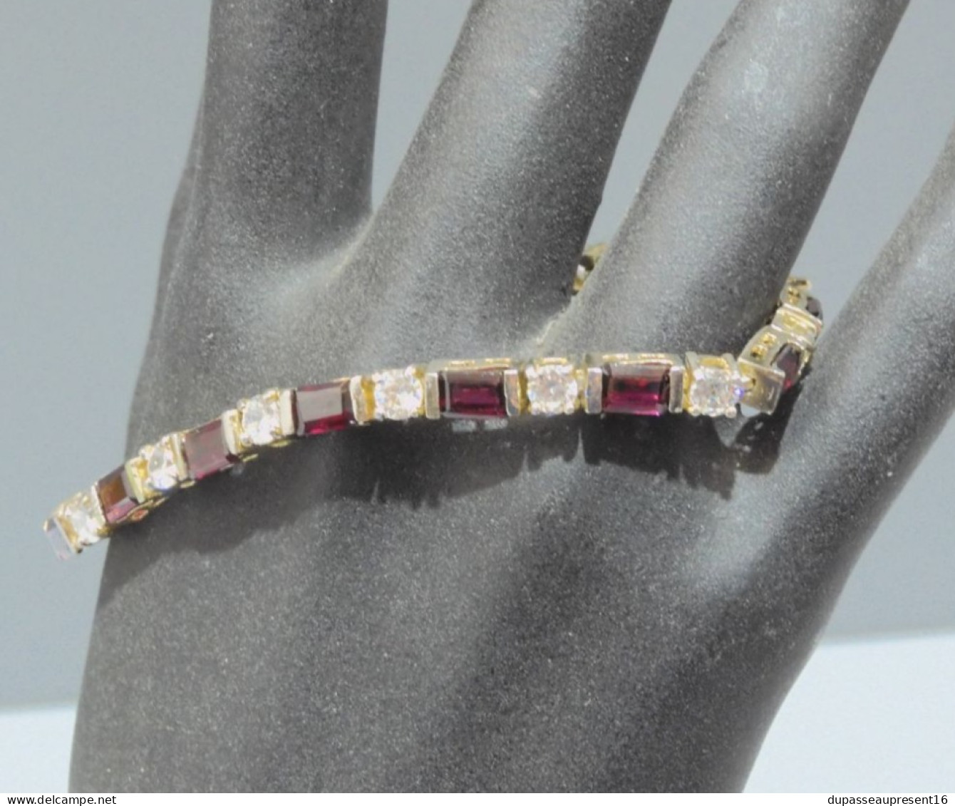 -ANCIEN BRACELET ARGENT VERMEIL Poinçon 925° & FAS + PIERRES ROUGES & cristal   E