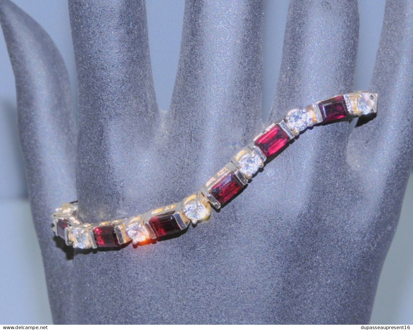 -ANCIEN BRACELET ARGENT VERMEIL Poinçon 925° & FAS + PIERRES ROUGES & cristal   E