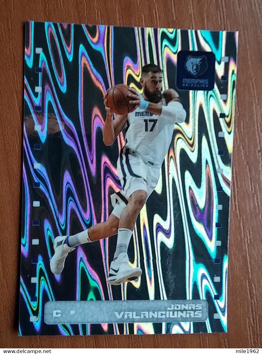 ST 7 - NBA SEASONS 2019-20, Sticker, Autocollant, PANINI, No. 315 Jonas Valan�?iūnas Memphis Grizzlies - Books