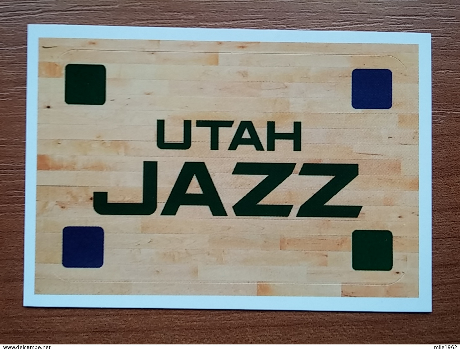 ST 8 - NBA SEASONS 2019-20, Sticker, Autocollant, PANINI, No. 420 Team Name Utah Jazz - Books