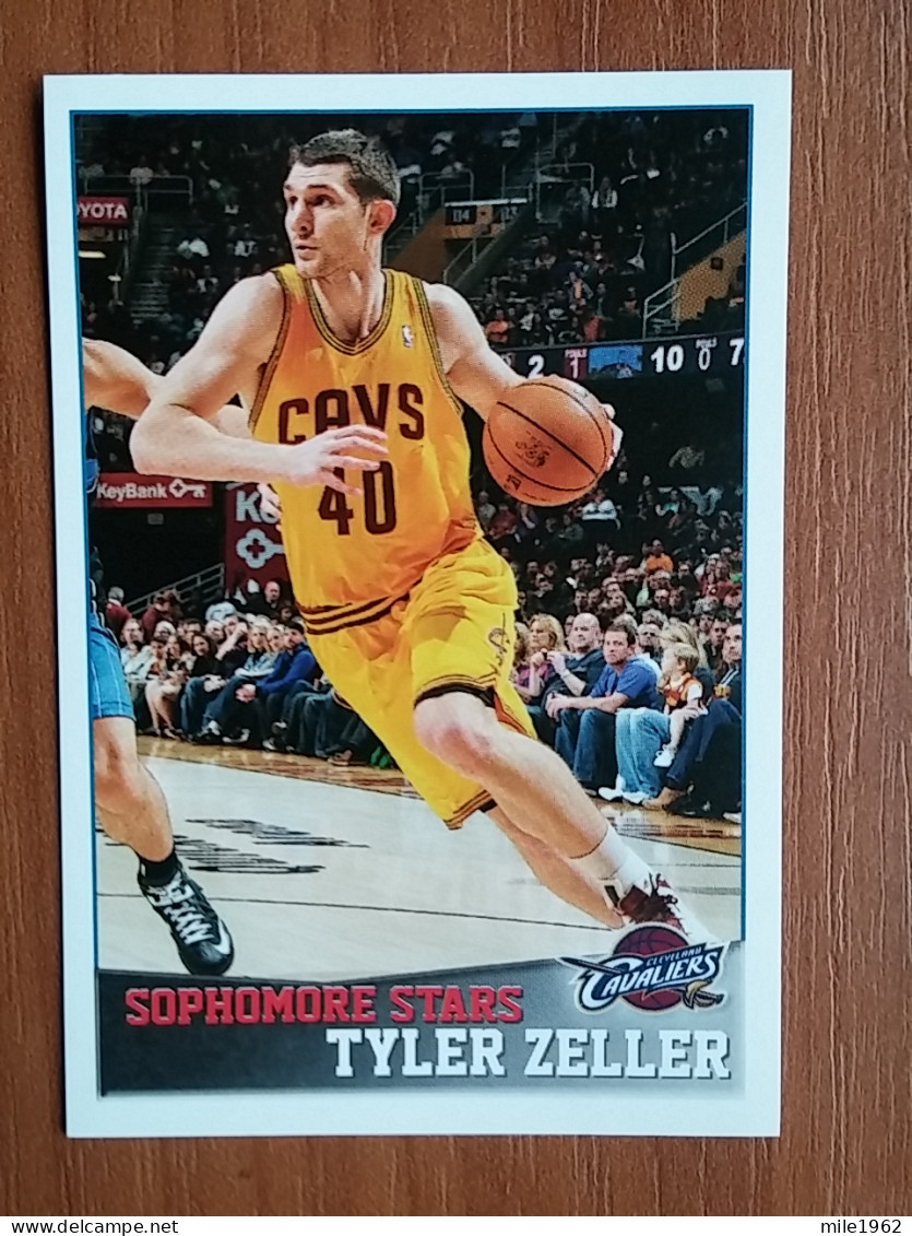 ST 9 - NBA SEASONS 2013-14, Sticker, Autocollant, PANINI, No. 354 Tyler Zeller Cleveland Cavaliers - Livres