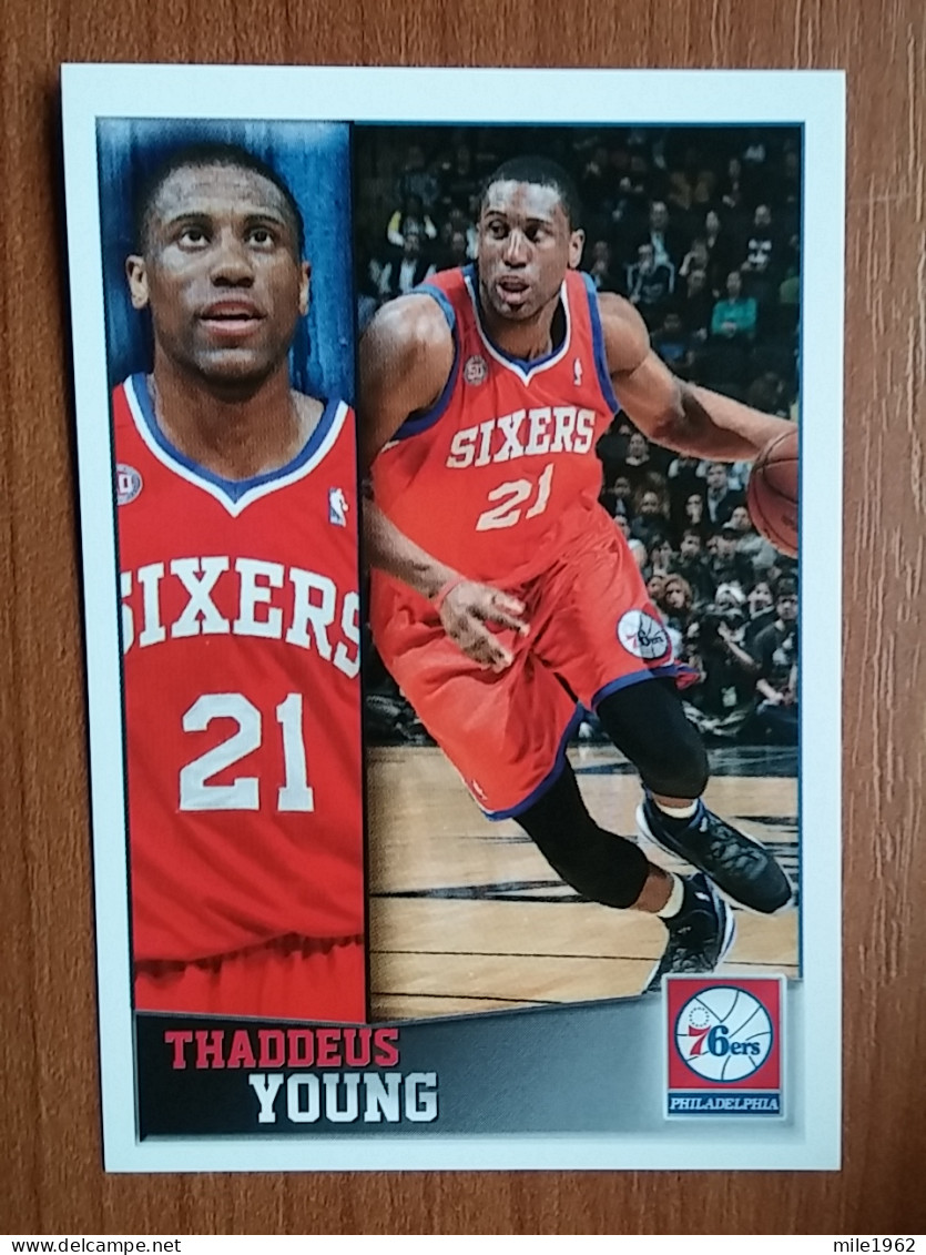 ST 14 - NBA SEASONS 2013-14, Sticker, Autocollant, PANINI, No 40 Thaddeus Young Philadelphia 76ers - Books