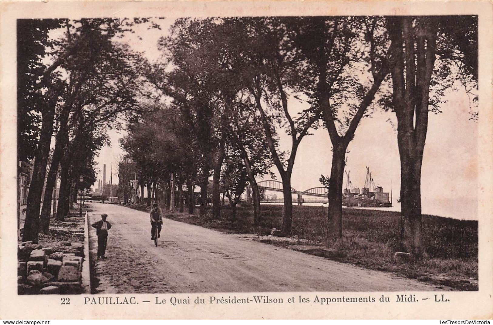 FRANCE - Pauillac Trompeloup - Le Quai Du Président-Wilson Et Les Appontements Du  Midi - LL. - Carte Postale Ancienne - Pauillac