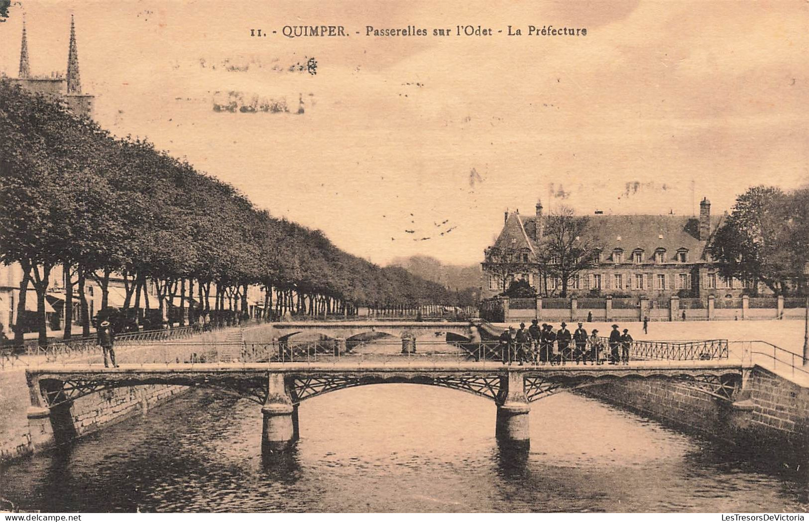 FRANCE - Quimper - Les Passerelles Sur L'Odet Et La Préfecture -  Carte Postale Ancienne - Quimper