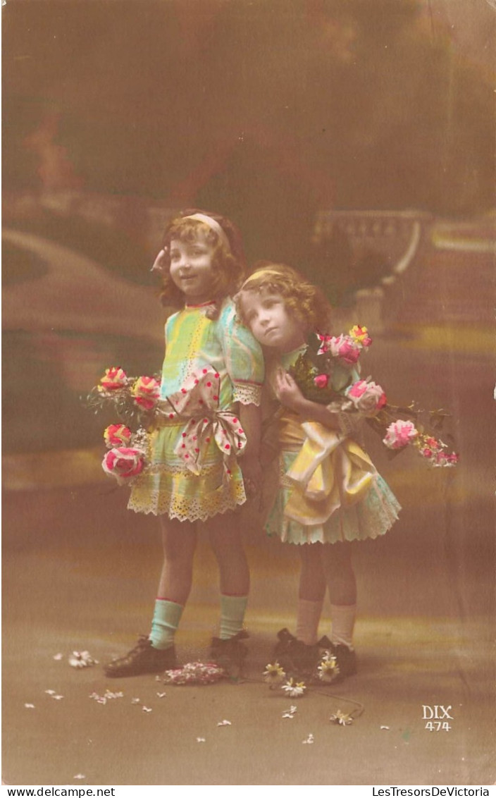 ENFANTS - Petites Filles Avec Des Fleurs - Fantaisie - Colorisé - Carte Postale Ancienne - Autres & Non Classés