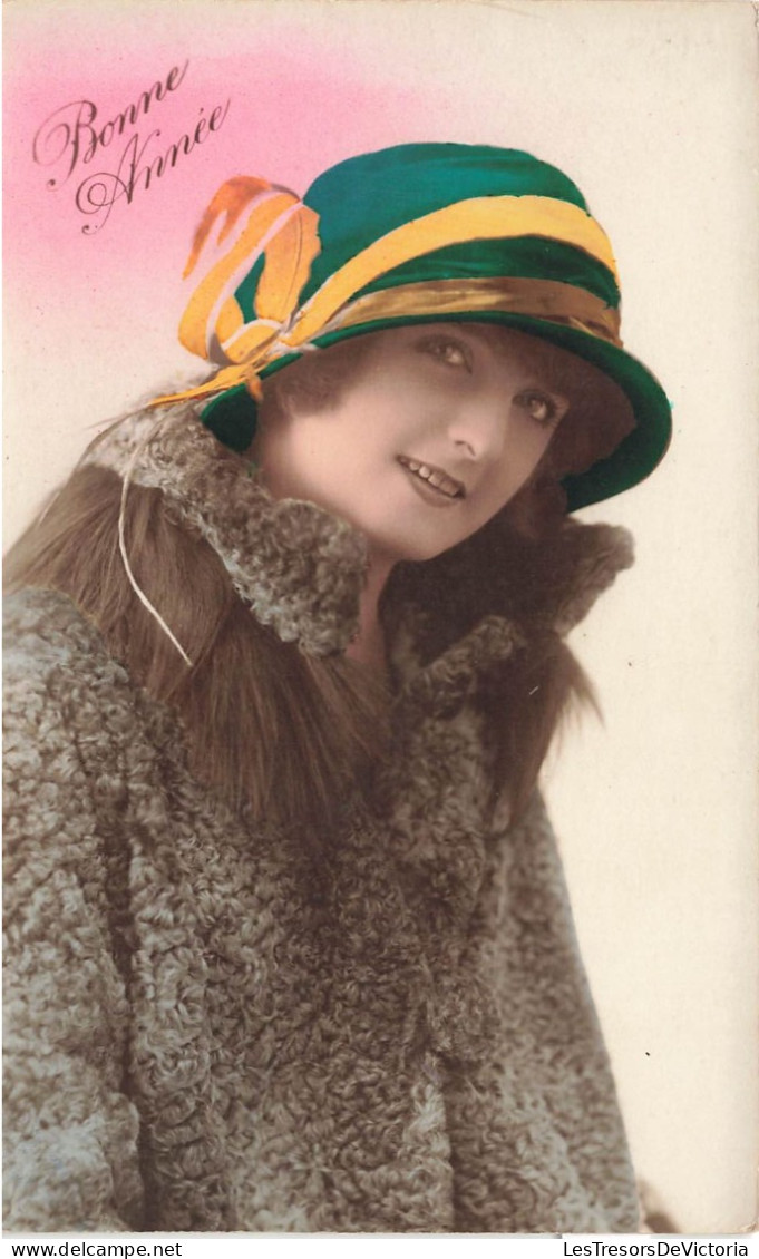 FÊTES - VŒUX - Bonne Année - Portait D'une Femme - Fantaisie - Colorisé - Carte Postale Ancienne - Nouvel An