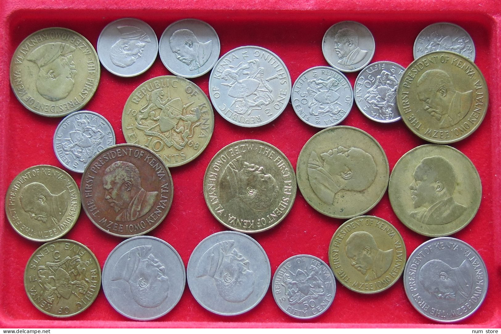 COLLECTION LOT KENYA 22PC 145G  #xx36 063 - Kenya