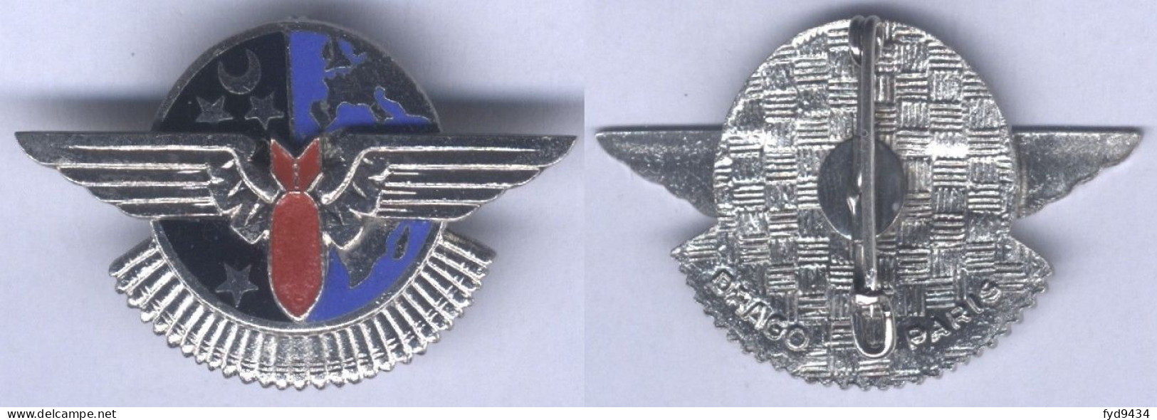 Insigne De La Base Aérienne 120 - Cazaux - Argenté - Airforce