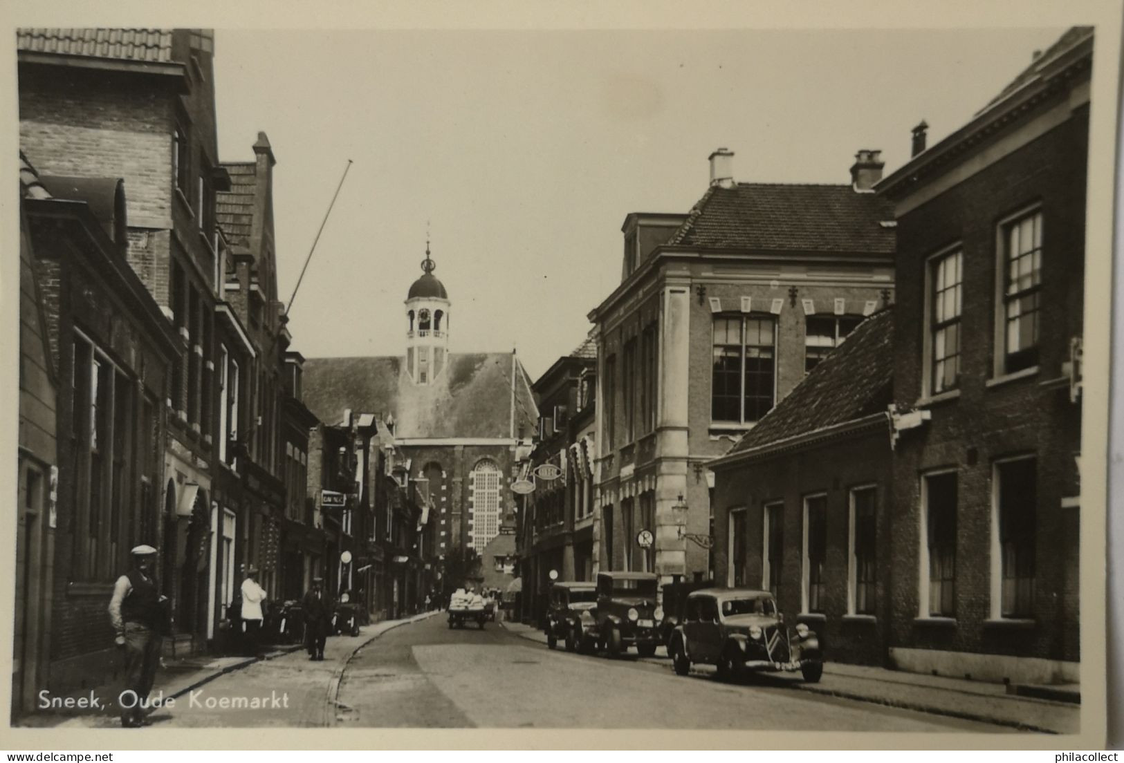 Sneek // Oude Koemarkt (Citroën Traction ?) 1947 - Sneek