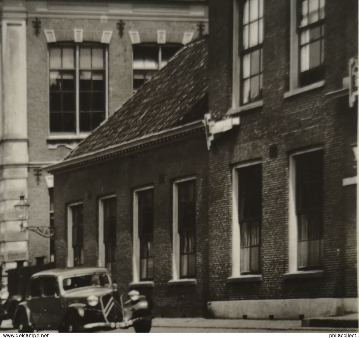 Sneek // Oude Koemarkt (Citroën Traction ?) 1947 - Sneek