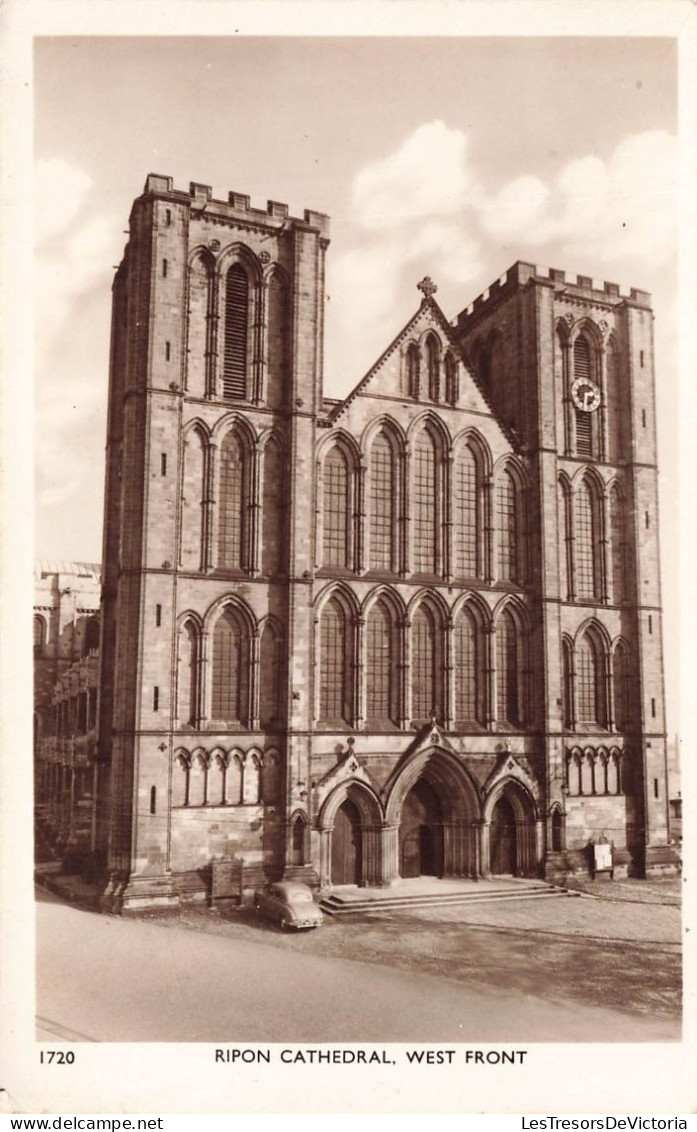 ROYAUME UNI - Angleterre - Yorkshire -Ripon Cathdral, West Front - Carte Postale Ancienne - Autres & Non Classés