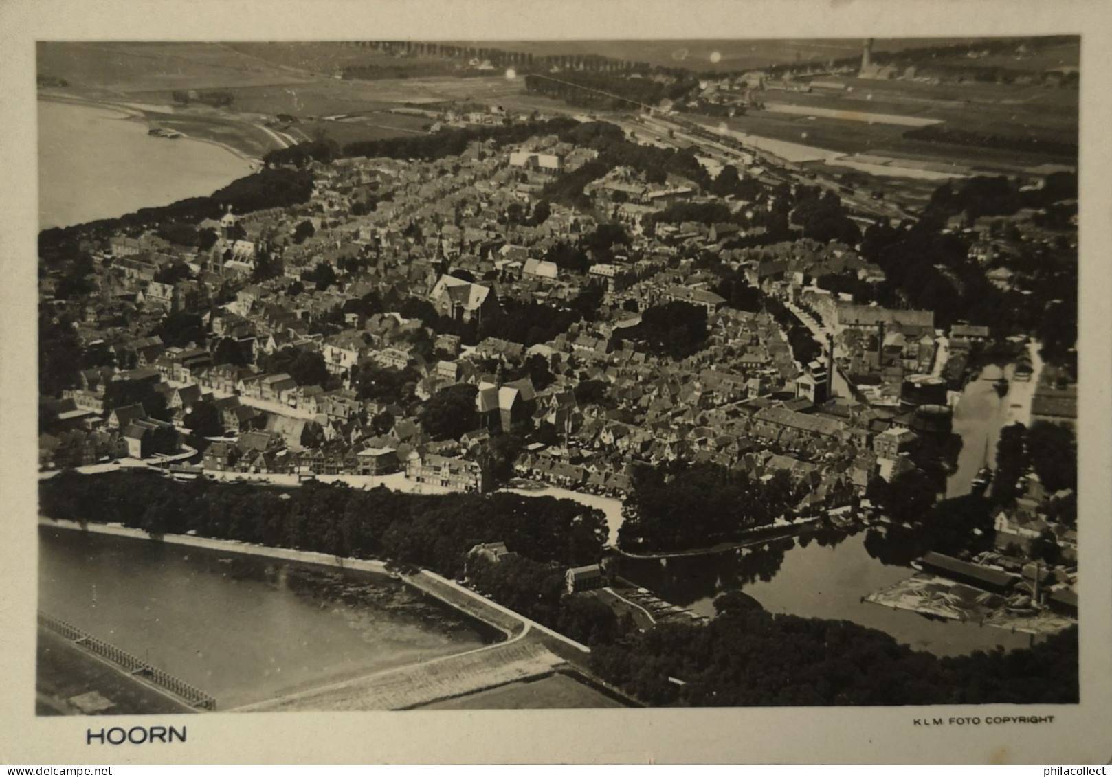 Hoorn (NH) KLM Luchtfoto 19?? - Hoorn