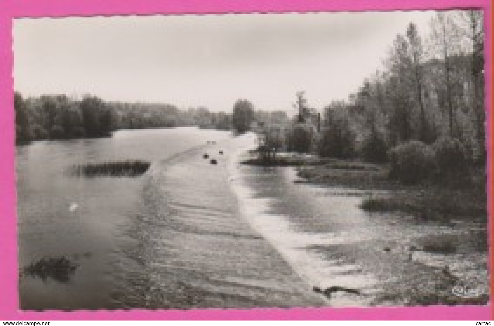 D70 - SCEY SUR SAÔNE - LE DÉVERSOIR - CPM Dentelée Petit Format En Noir Et Blanc  - Scey-sur-Saône-et-Saint-Albin