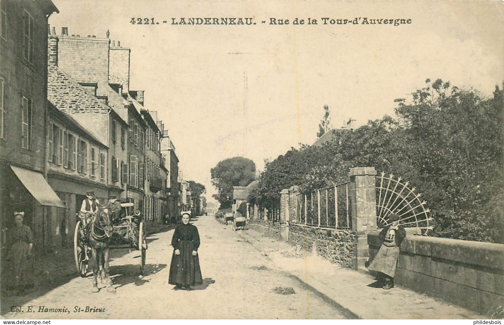 FINISTERE  LANDERNEAU  Rue De La Tour D'auvergne - Landerneau